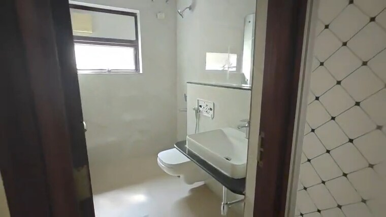 Bathroom, divyasree-orion-villas 4 Bedroom 4026 Sq.Ft. Apartment In Gachibowli Hyderabad 10422453