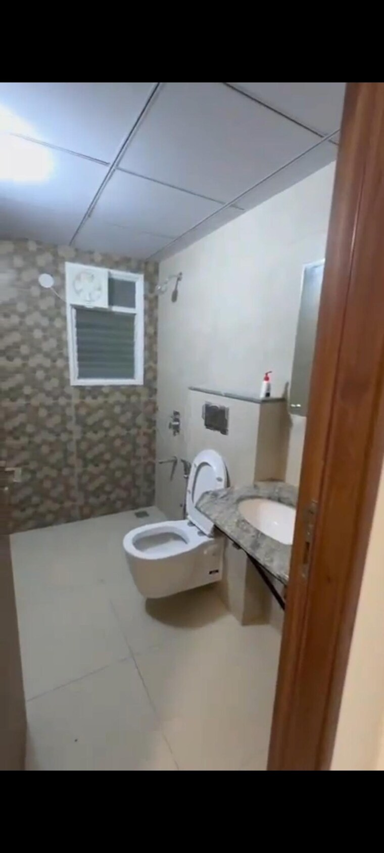 Bathroom, godrej-park-retreat 2 Bedroom 996 Sq.Ft. Apartment In Sarjapur Road Bangalore 10422476