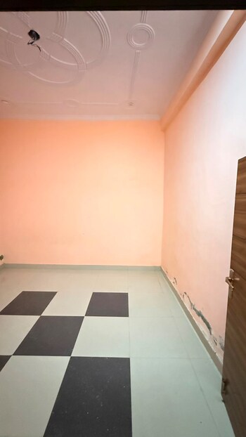 3 BHK House for Rent in Upsidc Site B, Greater Noida