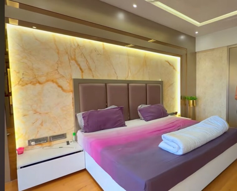 Bedroom, raunak-viraj-tower-thane 6+ Bedroom 7500 Sq.Ft. Apartment In Unnathi Gardens Thane 10423580