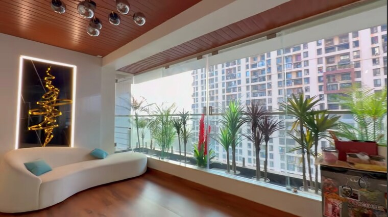 Balcony, raunak-viraj-tower-thane 6+ Bedroom 7500 Sq.Ft. Apartment In Unnathi Gardens Thane 10423580