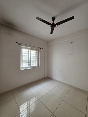 Room in 2 BHK Builder Floor at Harlur – for Rent