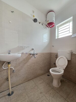 Bathroom in 2 BHK Builder Floor at Harlur – for Rent