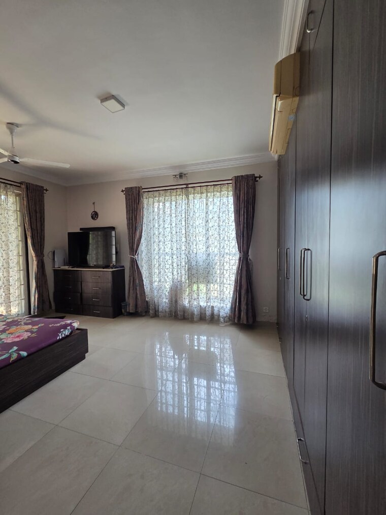 Master Bedroom, bhimjyani-verraton  5500 Sq.Ft. Villa In Manpada Thane 10423682