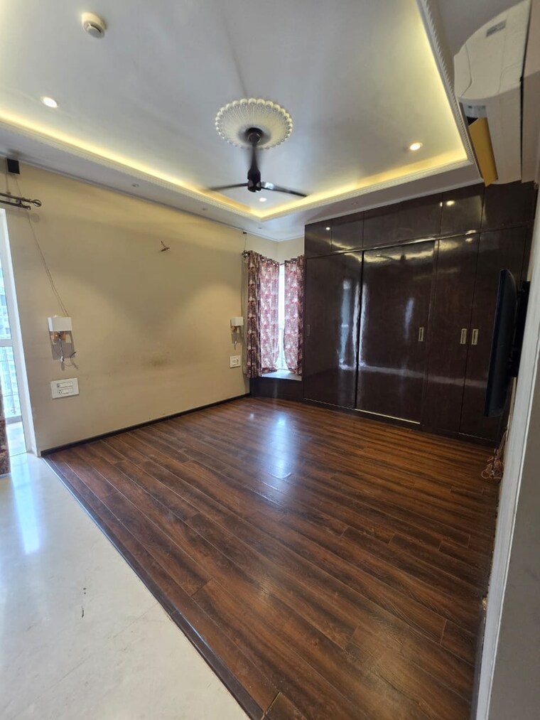 undefined, park-grandeur 3.5 Bedroom 2400 Sq.Ft. Apartment In Baner Pune 10423650