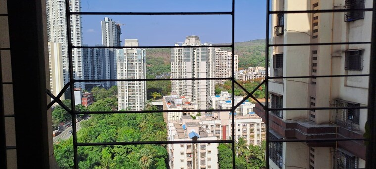 Balcony, lokhandwala-whispering-palms 2 Bedroom 750 Sq.Ft. Apartment In Kandivali East Mumbai 10425579