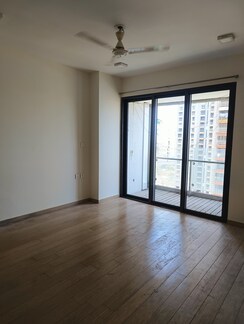 2 BHK + Store Room Apartment For Rent in Lodha New Cuffe Parade