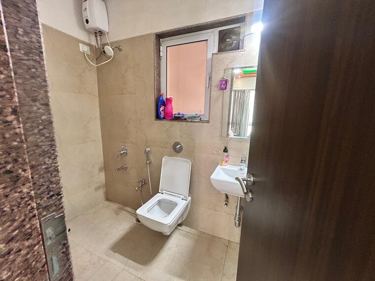 Bathroom, swastik-regalia 2 Bedroom 600 Sq.Ft. Apartment In Waghbil Thane 10426827