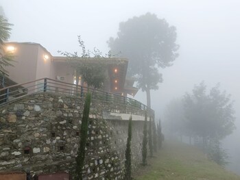 5 BHK Villa for Sale in Bhimtal, Nainital
