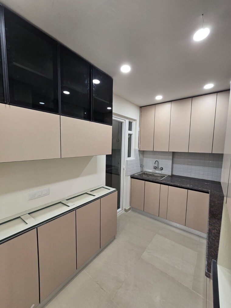 Kitchen, paramount-emotions 3 Bedroom 1380 Sq.Ft. Apartment In Sector 1 Greater Noida Greater Noida 10427320