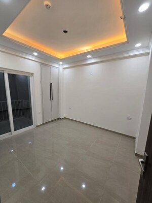 Room in 3 BHK Apartment at Paramount Emotions, Sector 1 Greater Noida – for Rent