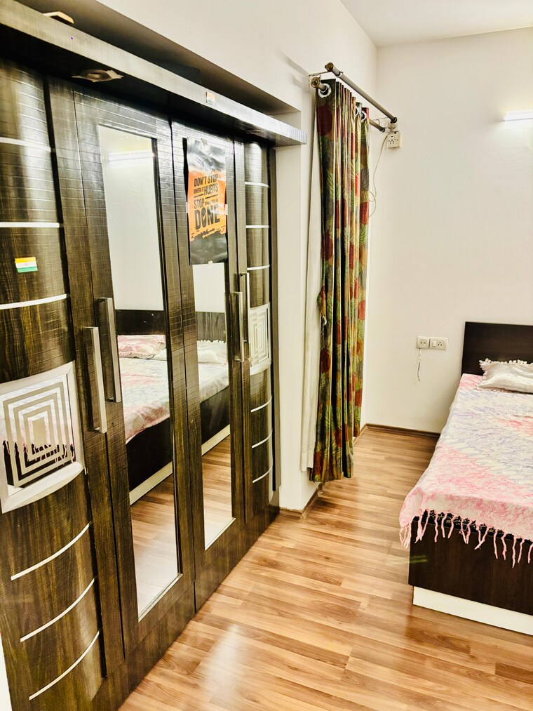 undefined, lodha-splendora 3 Bedroom 1200 Sq.Ft. Apartment In Ghodbunder Road Thane 10427324
