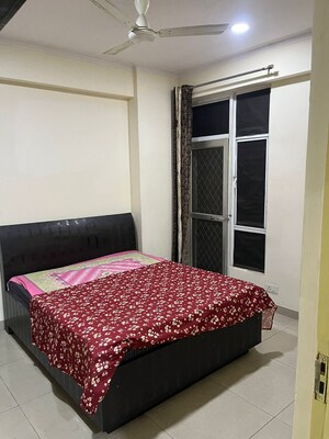 Bedroom in 3 BHK Apartment at Paramount Emotions, Sector 1 Greater Noida – for Rent