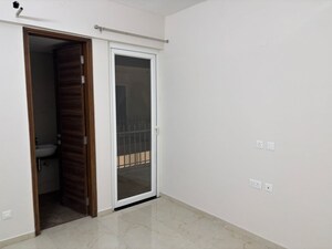 Room in 2 BHK Apartment at Shree Vardhman Mantra, Sector 67 – for Rent