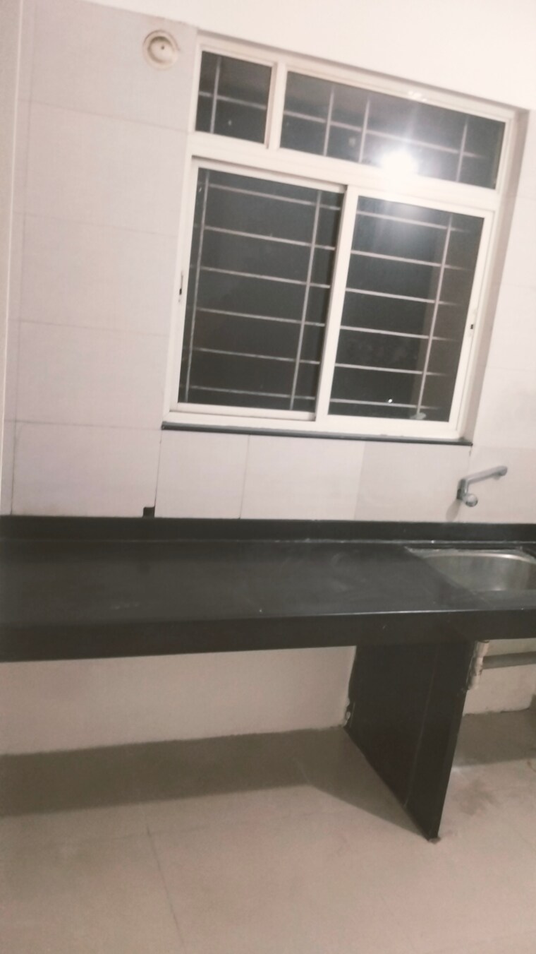 Kitchen, goel-ganga-hill-mist-harmony 3 Bedroom 1550 Sq.Ft. Apartment In Kondhwa Pune 10427341