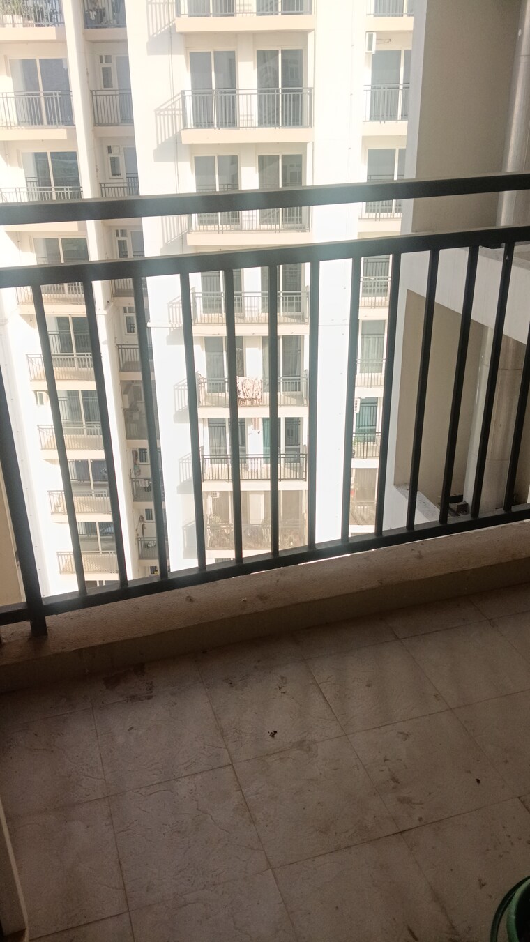 Balcony, eldeco-live-by-the-greens 3 Bedroom 1404 Sq.Ft. Apartment In Sector 150 Noida 10427958