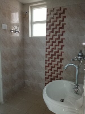 Bathroom in 2 BHK Apartment at Parsvnath Platinum, Sector Swarn Nagri – for Sale