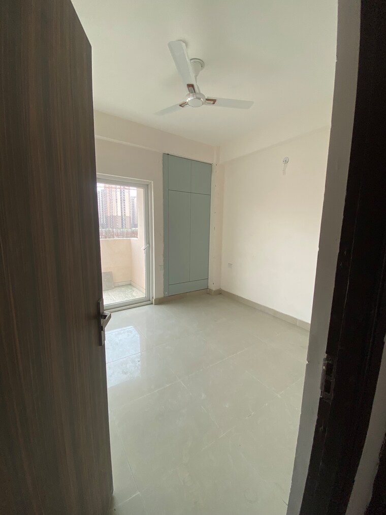 Room, elegant-splendour 2.5 Bedroom 1320 Sq.Ft. Apartment In Tech Zone 4 Greater Noida Greater Noida 10427966