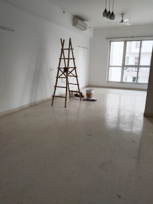 Room in 3 BHK Apartment at M3M Merlin, Sector 67 – for Rent
