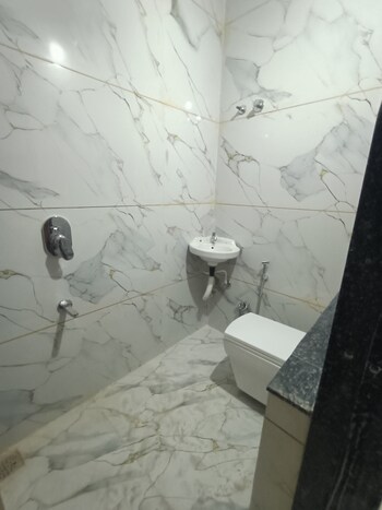 1 RK Builder Floor for Rent in Anurag Nagar, Indore