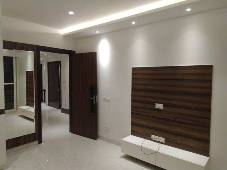 Room, emaar-mgf-emerald-hills 3.5 Bedroom 2700 Sq.Ft. Apartment In Sector 65 Gurgaon 10430240
