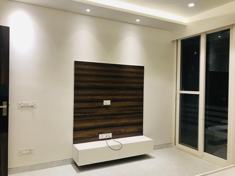Room, emaar-mgf-emerald-hills 3.5 Bedroom 2700 Sq.Ft. Apartment In Sector 65 Gurgaon 10430240