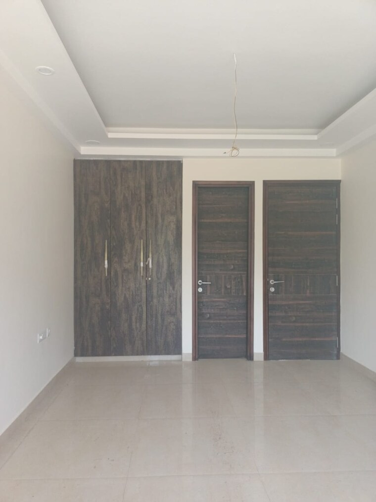 Room, emaar-mgf-emerald-hills 4 Bedroom 3200 Sq.Ft. Apartment In Sector 65 Gurgaon 10430242
