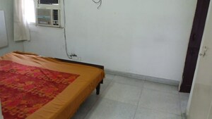 Room in 3 BHK Builder Floor at Sector 45 – for Rent