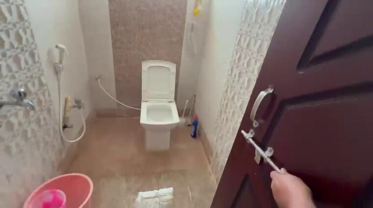 Bathroom, jaishree-apartments 2.5 Bedroom 1225 Sq.Ft. Apartment In Bandlaguda Jagir Hyderabad 10432043