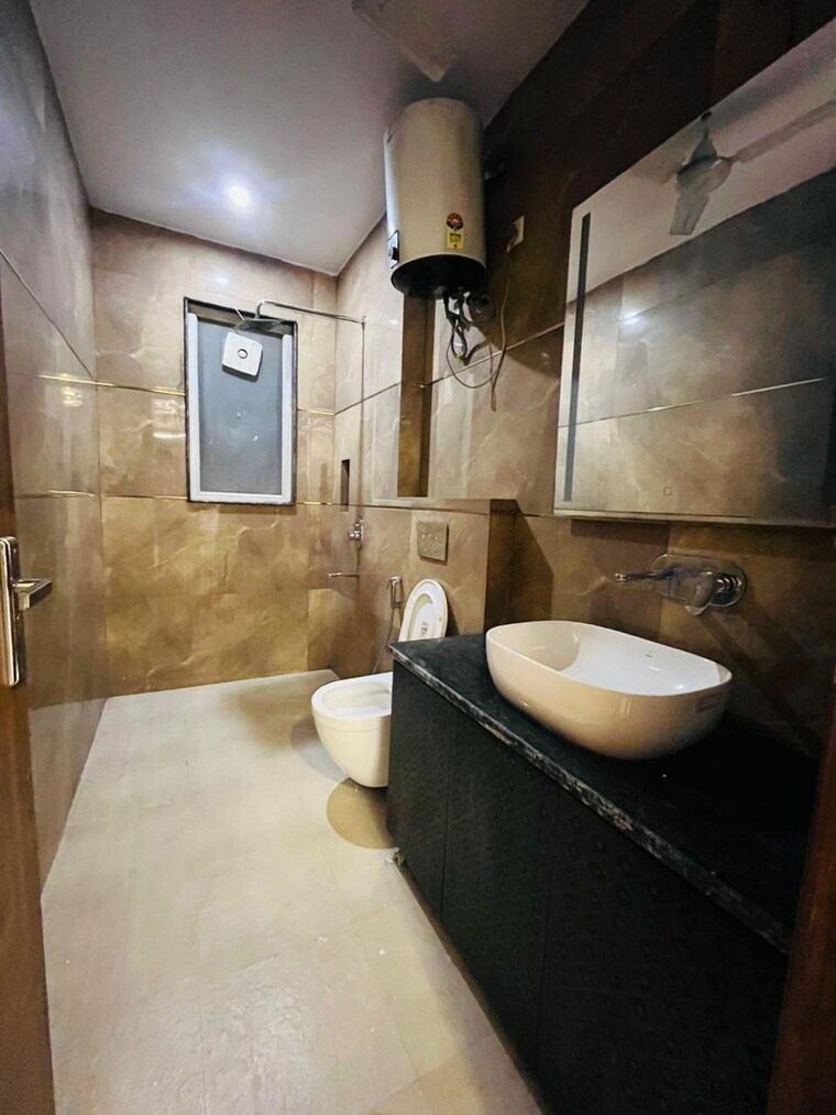 Kitchen, sector 48 4 Bedroom 3249 Sq.Ft. Builder Floor In Sector 48 Gurgaon 10432174