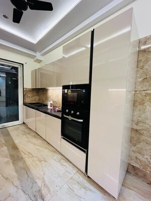 Kitchen in 4 BHK Builder Floor at Sector 48 – for Rent