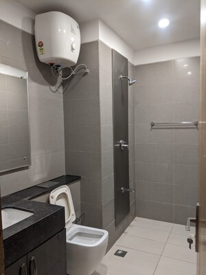 Bathroom in 3.5 BHK Apartment at Ireo Skyon, Sector 60 – for Rent