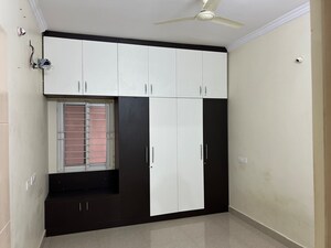 Room in 3 BHK Apartment at Sai Sumanth Arcade Gachibowli, Gachibowli – for Sale