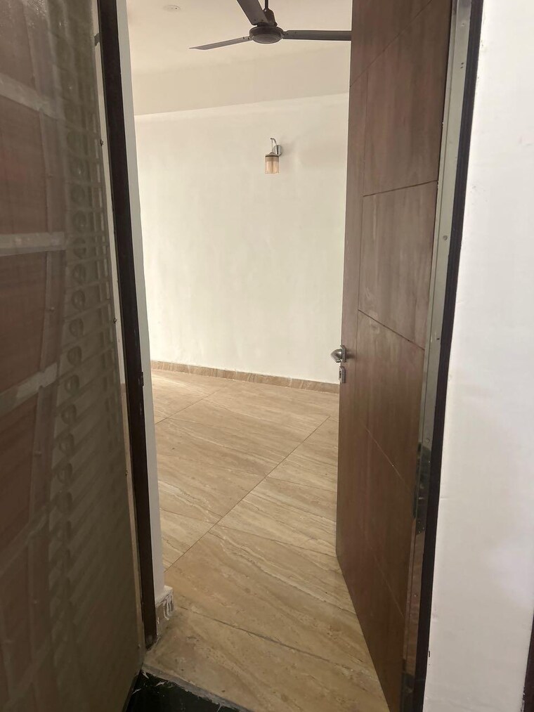 Bathroom, migsun-twiinz 3 Bedroom 1250 Sq.Ft. Apartment In Eta Ii Greater Noida Greater Noida 10432238