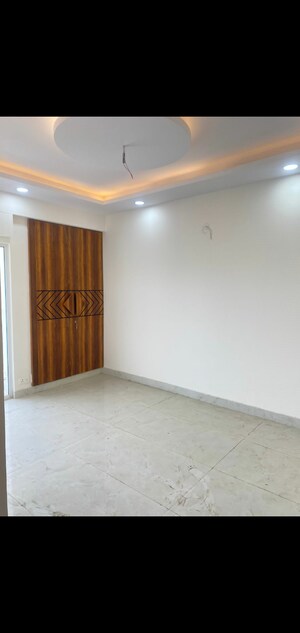 2.5 BHK Apartment For Rent in VVIP Mangal, Raj Nagar Extension