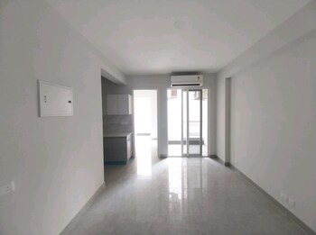 Signature Global City 92