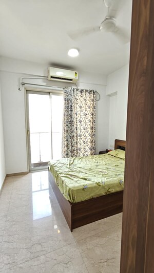 Bedroom in 2 BHK Apartment at JP Decks, Goregaon East – for Rent