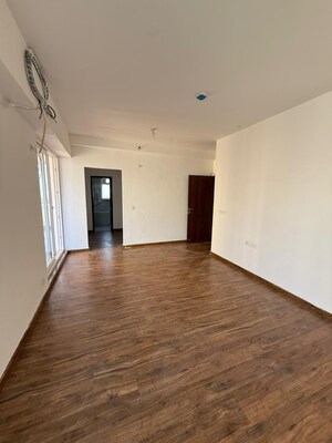 Room in 3 BHK Apartment at Rishita Manhattan, Gomti Nagar – for Sale
