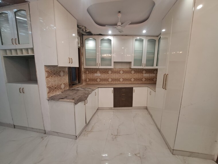 Kitchen, sector 25 1 Bedroom 250 Sq.Yd. Apartment In Sector 25 Gurgaon 10432981