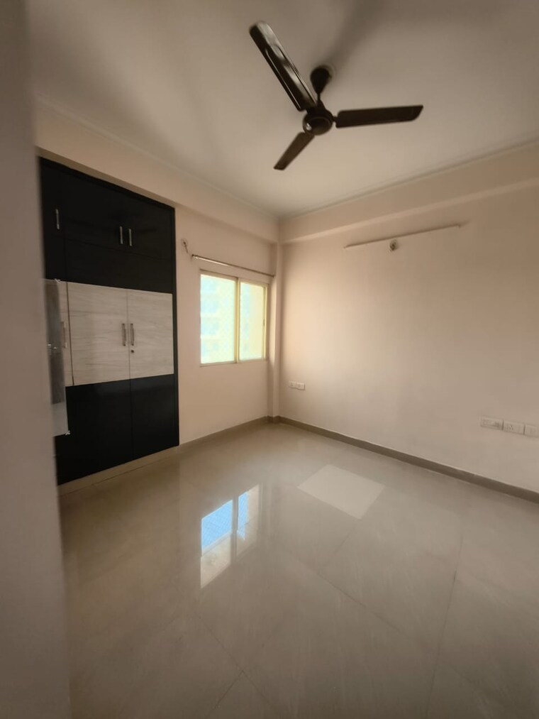 Room, awho-8b 2 Bedroom 1050 Sq.Ft. Apartment In Vrindavan Yojna Lucknow 10432988