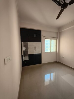 Room in 2 BHK Apartment at AWHO 8B, Vrindavan Yojna – for Rent