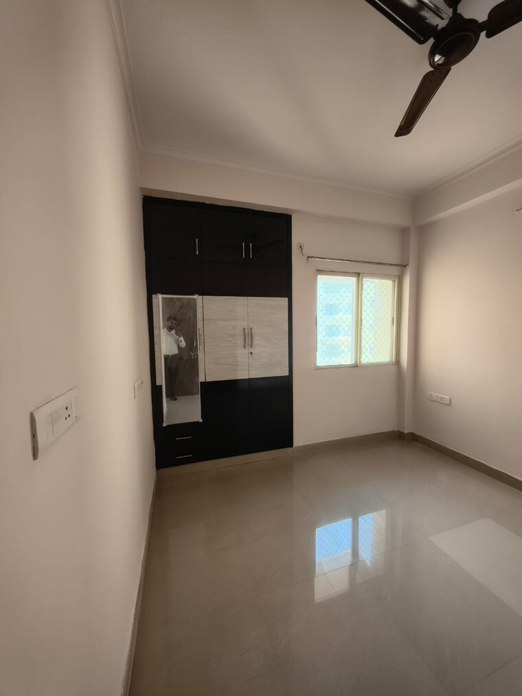 Room, awho-8b 2 Bedroom 1050 Sq.Ft. Apartment In Vrindavan Yojna Lucknow 10432988