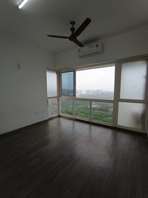 Room in 2 BHK Apartment at Omkar Ananta, Goregaon East – for Rent