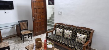 1 RK Builder Floor for Rent in Sector 82, Noida