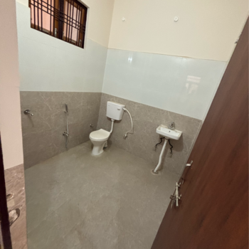 2 BHK House for Rent in Gomti Nagar, Lucknow