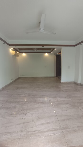 4 BHK Builder Floor for Sale in Geetanjali Enclave, Delhi