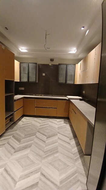 4 BHK Flat for Sale in Jawahar Nagar, Delhi