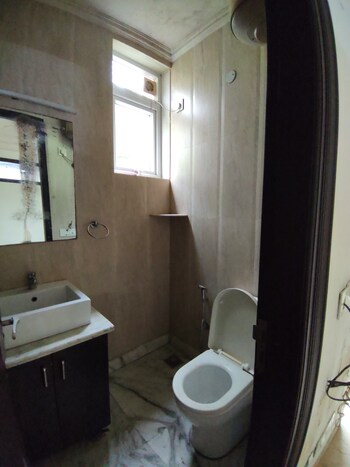2 BHK Builder Floor for Sale in Lajpat Nagar I, Delhi