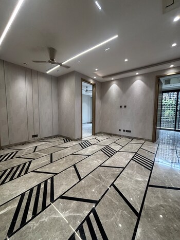 4 BHK Builder Floor for Sale in Safdarjung Enclave, Delhi