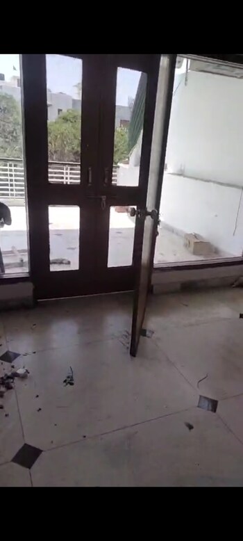 2 BHK Builder Floor for Rent in Pitampura, Delhi